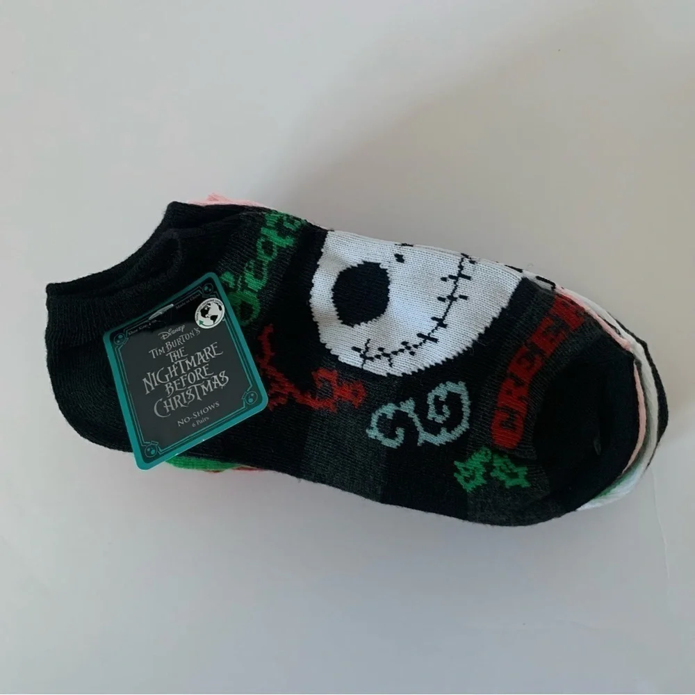 NWT. DISNEY The Nightmare Before Christmas 6 Pairs of Socks